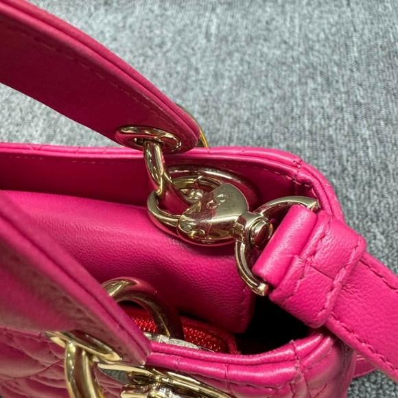100% Authentic Dior Lady Dior Mini Shoulder Bag - Picture 4 of 14